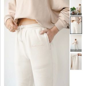 KRISTIN MADE CLOUD SWEATPANTS